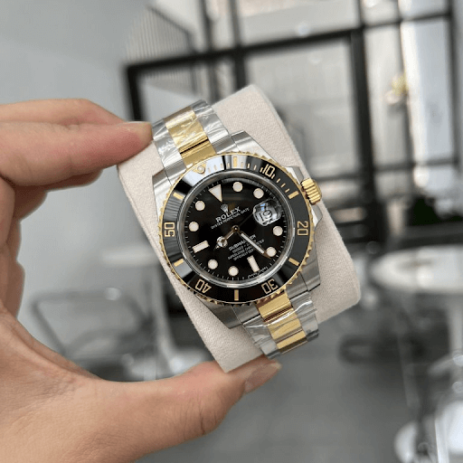 Rolex Submariner demi 40mm – Sức mạnh của biển cả